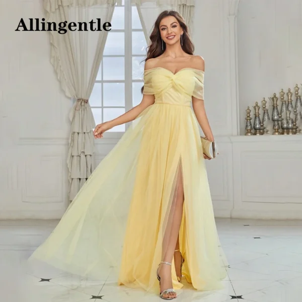 Yellow bridesmaid dresses with layered tulle, off-shoulder, sweetheart neckline