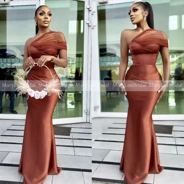 Customized One-Shoulder Brown Bridesmaid Dresses with Tulle and Satin