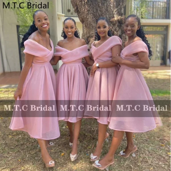 Pink Bridesmaid Dresses Off Shoulder A-Line Organza Wedding Gowns